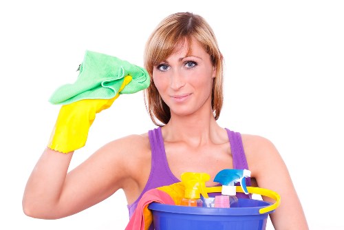 Commercial cleaning team working in an Oho office building
