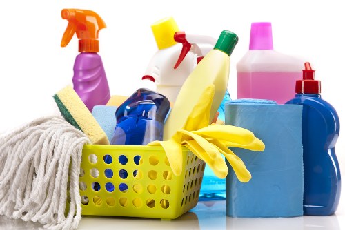 Professional upholstery cleaning for a family sofa in Oho